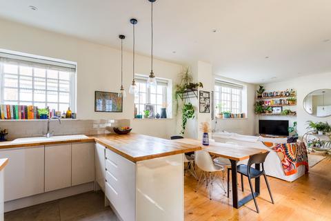 3 bedroom townhouse for sale, Western Road, Lewes