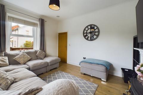 3 bedroom end of terrace house for sale - Factory Road, Brynmawr, NP23