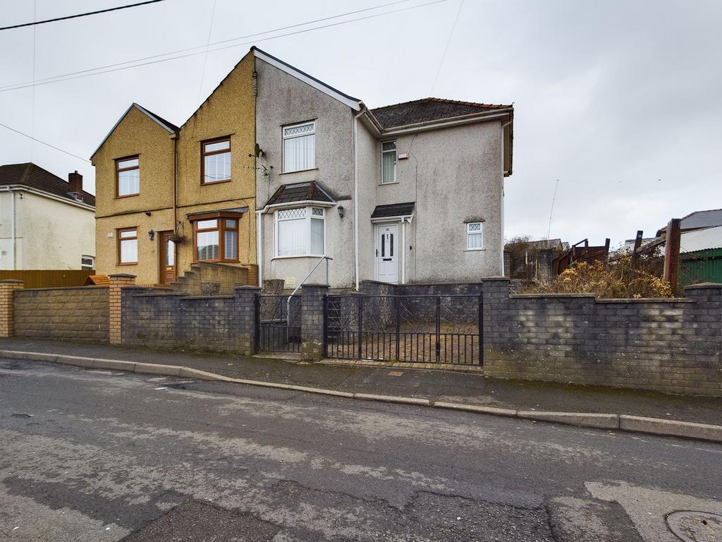 Fair View, Tredegar, NP22 3 bed semidetached house for sale £140,000