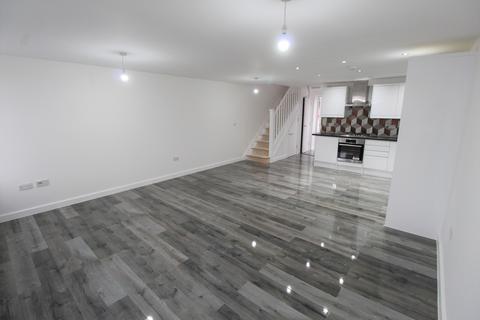 2 bedroom flat to rent, Rushey Green, Catford, SE6