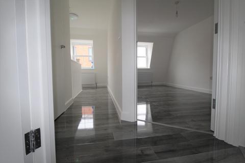 2 bedroom flat to rent, Rushey Green, Catford, SE6