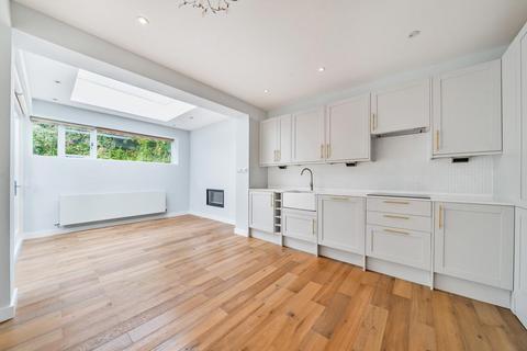 10 Horniman Drive, London, SE23 3BJ