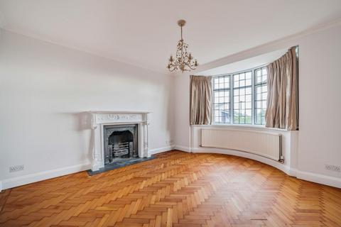 10 Horniman Drive, London, SE23 3BJ