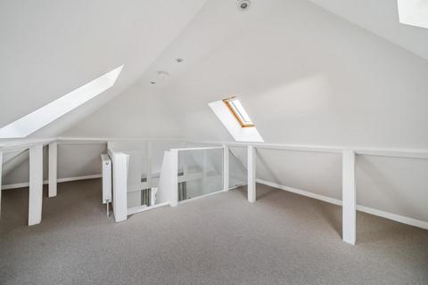 10 Horniman Drive, London, SE23 3BJ