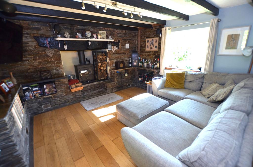 Helland, Bodmin, Cornwall, PL30 3 bed cottage for sale £325,000