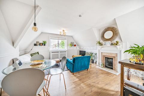 Flat F, 7 Oaklands Road, Bromley, BR1 3SJ