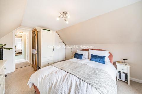 Flat F, 7 Oaklands Road, Bromley, BR1 3SJ