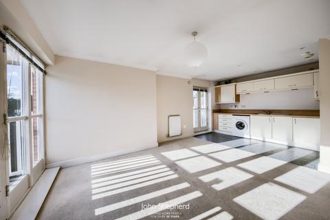 2 bedroom flat for sale, Woodshires Road, Solihull, B92