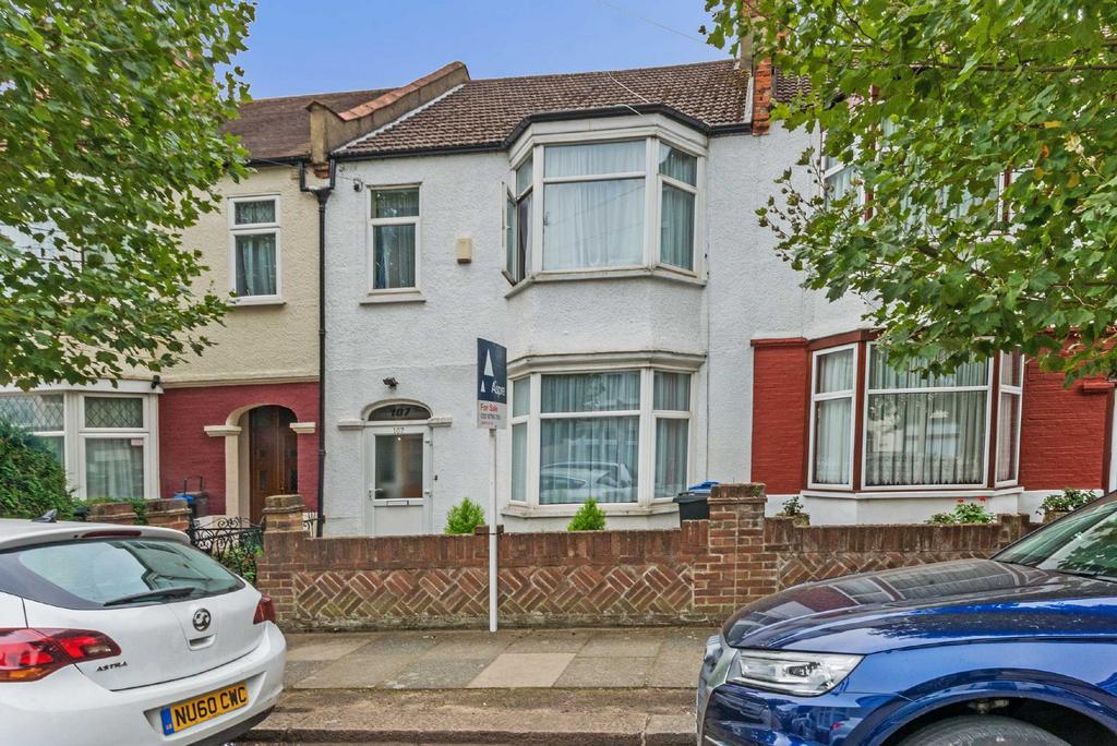 Caithness Road, Mitcham, Surrey, CR4 3 bed terraced house for sale £499,950