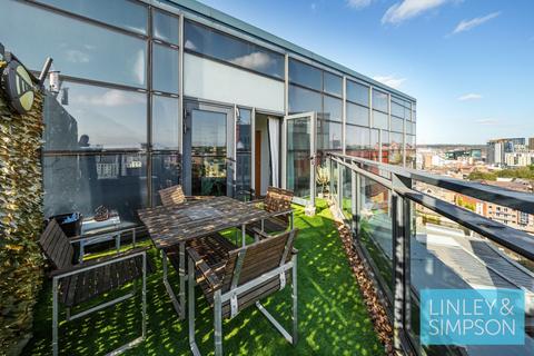 2 bedroom flat for sale, ONE BREWERY WHARF, WATERLOO STREET, LEEDS, LS10