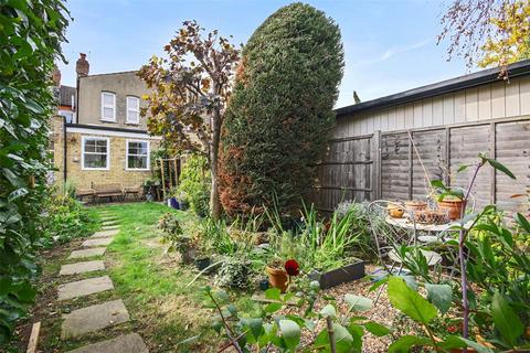 2 bedroom apartment for sale, Hazelwood Lane, London, N13