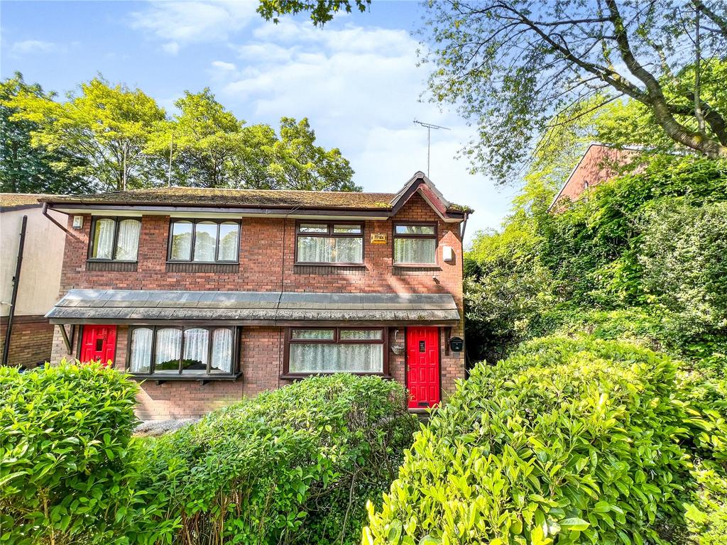 Prestwich Manchester M25 3 Bed Semi detached House 1 100 Pcm 254 Pw 
