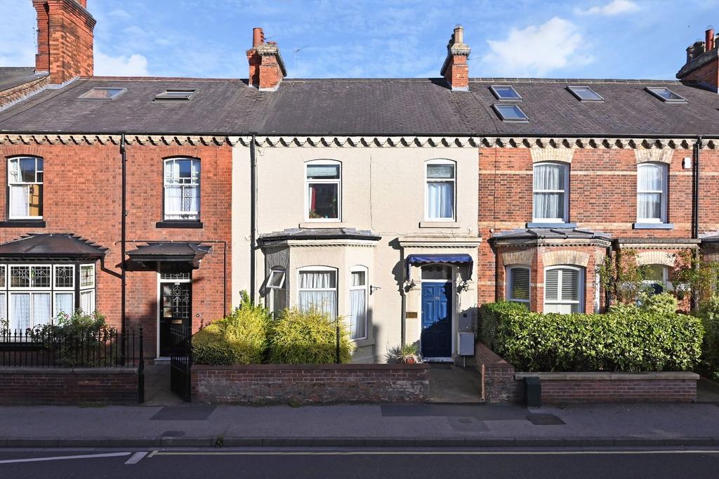 Cornmill Lodge, Haxby Road, York, YO31 7 bed terraced house for sale