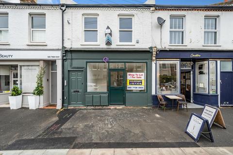 Flat 1, 86a Quicks Road, London, SW19 1EX
