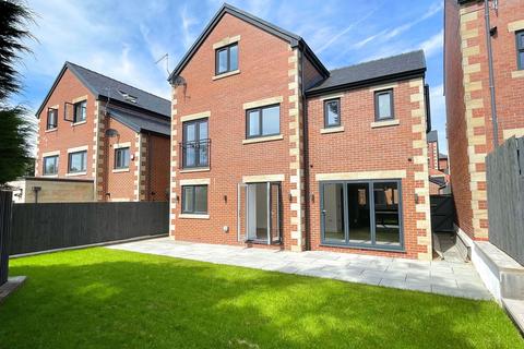 5 bedroom detached house for sale, Jackson Meadows, Springhead, Saddleworth