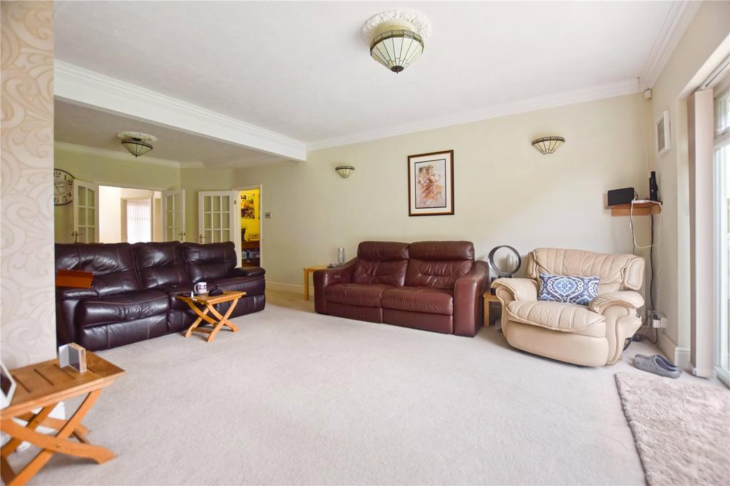 Baldwyns Park, Bexley, Kent, DA5 3 bed bungalow for sale £750,000