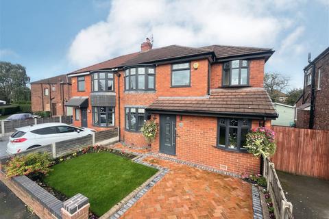 3 bedroom semi-detached house for sale, Cranleigh Drive, Cheadle