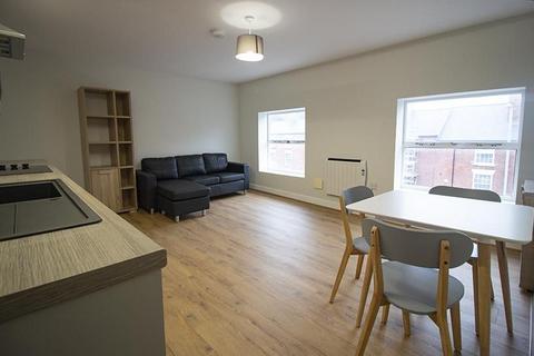 4 bedroom flat to rent, Flat 3, 2 Chatham Street, Nottingham, NG1 4EA
