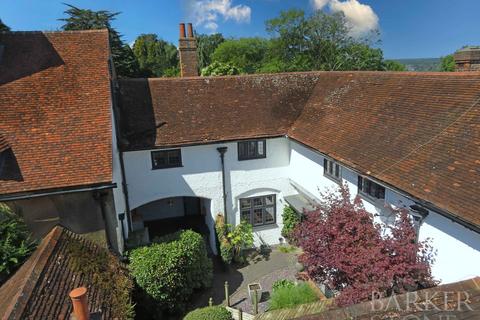 5 bedroom country house to rent, Winter Hill, Cookham Dean, SL6