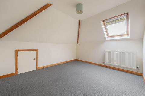 3 Church Close, Waltham, Grimsby, DN37 0PQ