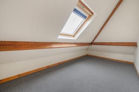 3 Church Close, Waltham, Grimsby, DN37 0PQ