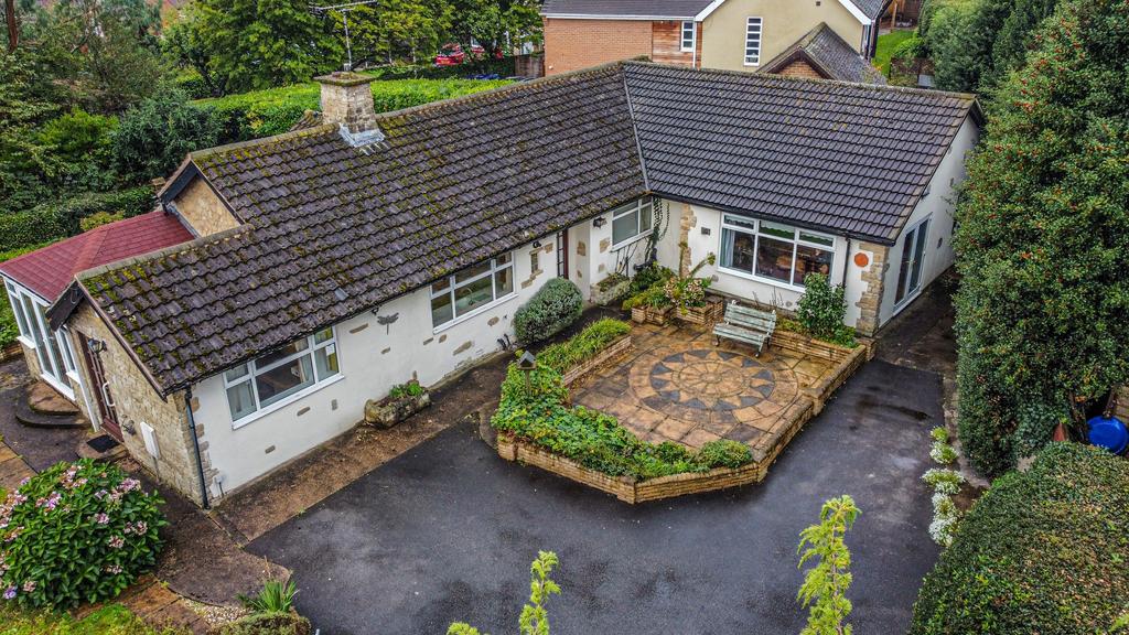 Blyth Road, Worksop, S81 3 bed bungalow for sale £399,000