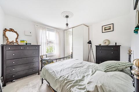 109b Tressillian Road, London, SE4 1XZ
