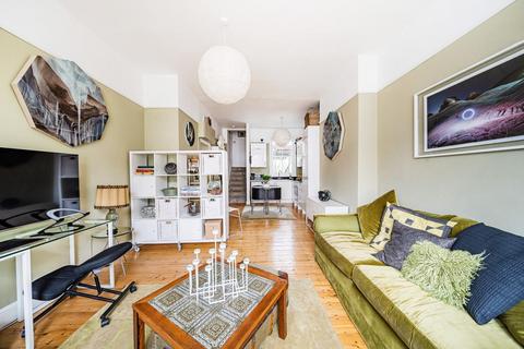109b Tressillian Road, London, SE4 1XZ
