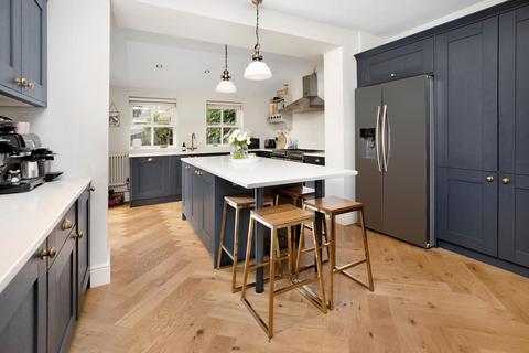 24 Denmark Road, Exeter, EX1 1SL