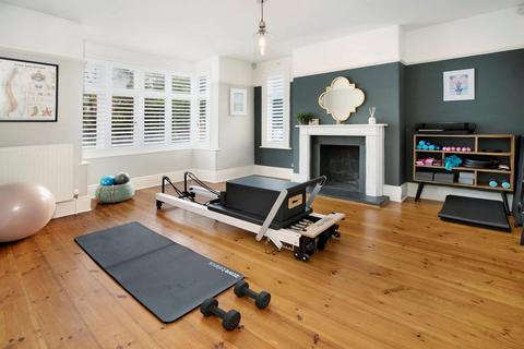 24 Denmark Road, Exeter, EX1 1SL