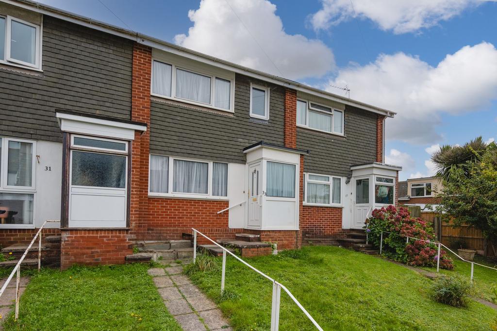 Threshers, Crediton, EX17 3 bed terraced house to rent £875 pcm (£202 pw)