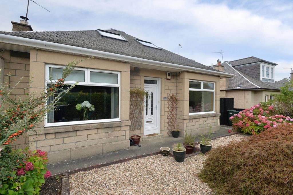 228 Lanark Road, Kingsknowe, Edinburgh, EH14 2LE 3 bed bungalow for