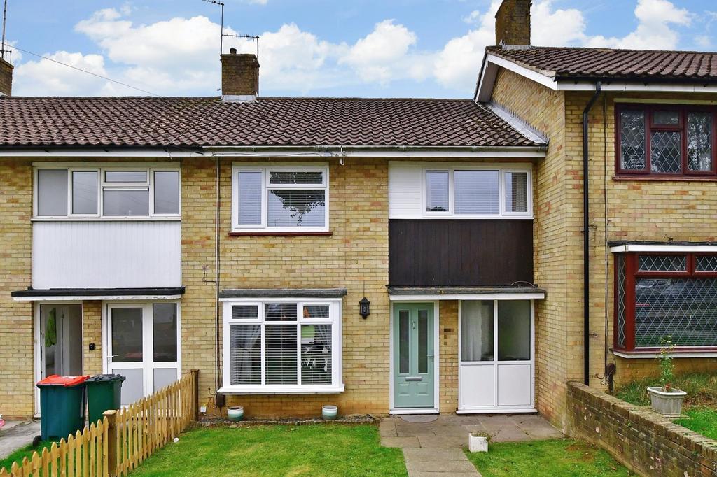 Southgate Drive, Crawley, West Sussex 3 bed terraced house for sale £