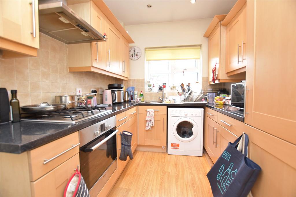 Fulneck Court, Pudsey, West Yorkshire 2 bed apartment for sale £125,000