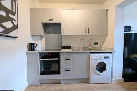 2 bedroom apartment to rent, To Let -Apt 5 Renaissance House Coronation Walk, Southport, PR8 - Two Bed