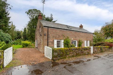 Pitnacree Cottage Pitnacree Street, Alyth, Blairgowrie, PH11 8DY