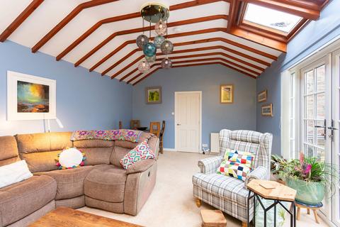 Pitnacree Cottage Pitnacree Street, Alyth, Blairgowrie, PH11 8DY