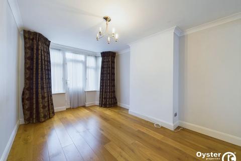 3 bedroom semi-detached house for sale, Regal Way, Harrow, HA3