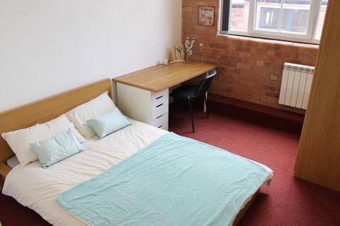 2 bedroom flat to rent, Flat 9, Byron Works, 106 Lower Parliament Street, Nottingham, NG1 1EN