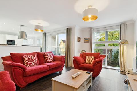 3 bedroom flat for sale - Sutherland Close, Flat 2/3, Pollokshields, Glasgow, G41 4HH