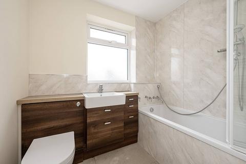545 Bath Road, Slough, SL1 6AB