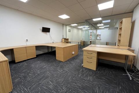 Office to rent, Unit 5 Fulcrum 2, Solent Business Park, Solent Way, Whiteley, Fareham, PO15 7FN