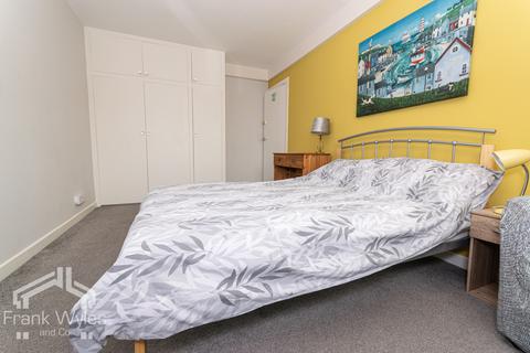 2 bedroom flat for sale, Seabourne Court, Woodlands Road, Ansdell