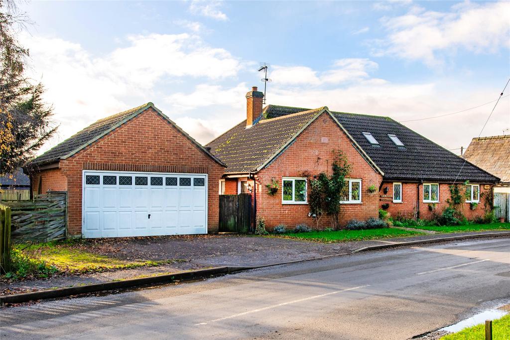 Lenborough Road, Gawcott, Buckingham, Buckinghamshire, MK18 4 bed