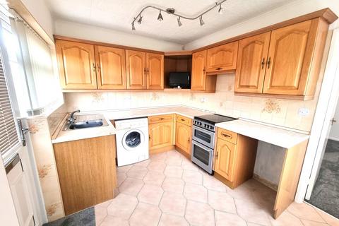 2 bedroom semi-detached bungalow to rent, 11 Byron Close, Crewe, CW1