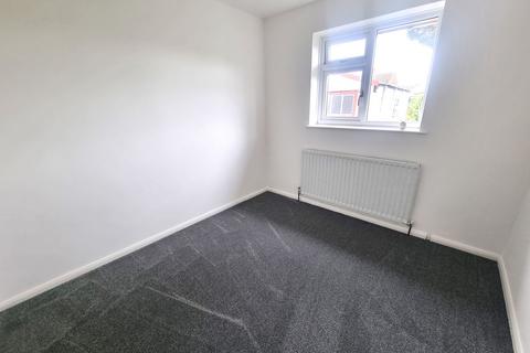 2 bedroom semi-detached bungalow to rent, 11 Byron Close, Crewe, CW1