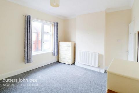 2 bedroom semi-detached house to rent, Catherine Street, Newcastle