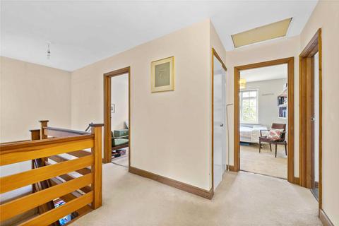 13 Dell Walk, New Malden, KT3 4RF