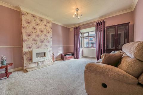 2 bedroom bungalow for sale, Dovedale Close, Winterton, North Lincolnshire, DN15