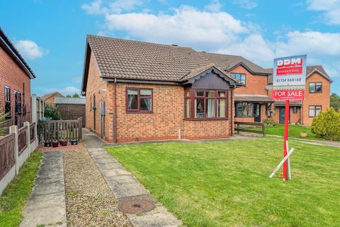 2 bedroom bungalow for sale, Dovedale Close, Winterton, North Lincolnshire, DN15